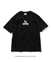 HOMEGAME（ホームゲーム）の「ドラえもん  × ホームゲーム 【HOMEGAME】 - コラボレーション 半袖Tシャツ【DORAEMON HOPTER TEE BLACK HG2501113】（Tシャツ/カットソー）」