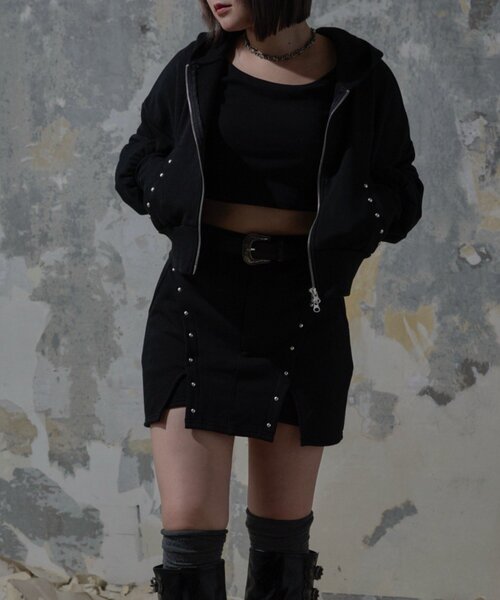 Mavie..7（メヴィセットゥ）の「【Mavie..7】スタッズ付ミニスコート（スカート・レディース・グレー/ブラック/スミクロ・MEDIUM/SMALL）」の21枚目の写真