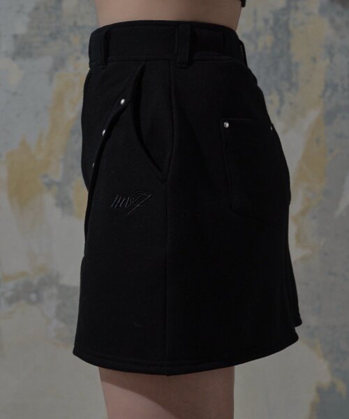 Mavie..7（メヴィセットゥ）の「【Mavie..7】スタッズ付ミニスコート（スカート・レディース・グレー/ブラック/スミクロ・MEDIUM/SMALL）」の15枚目の写真