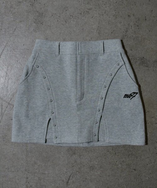 Mavie..7（メヴィセットゥ）の「【Mavie..7】スタッズ付ミニスコート（スカート・レディース・グレー/ブラック/スミクロ・MEDIUM/SMALL）」の10枚目の写真