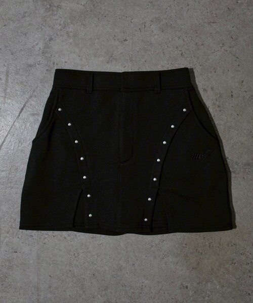 Mavie..7（メヴィセットゥ）の「【Mavie..7】スタッズ付ミニスコート（スカート・レディース・グレー/ブラック/スミクロ・MEDIUM/SMALL）」の5枚目の写真
