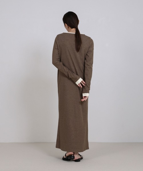 select MOCA（セレクトモカ）の「カットリブレイヤードヘンリーネックワンピース（ワンピース・レディース・ブラウン/グレー/ブラック・LARGE/MEDIUM）」の19枚目の写真