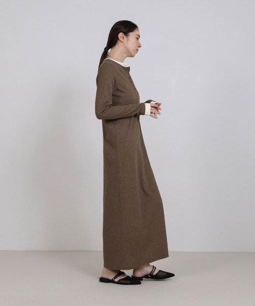 select MOCA（セレクトモカ）の「カットリブレイヤードヘンリーネックワンピース（ワンピース・レディース・ブラウン/グレー/ブラック・LARGE/MEDIUM）」の5枚目の写真