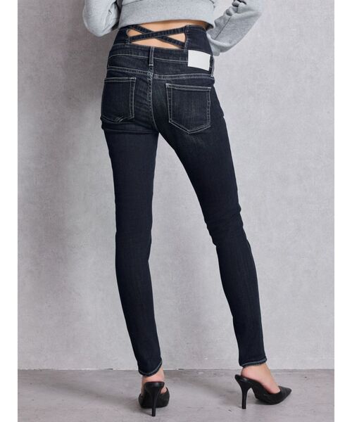 GYDA（ジェイダ）の「ハイウエストウエストクロススキニーデニムパンツ（デニムパンツ・レディース・ブラック/ライトブルー/インディゴブルー・X-SMALL/SMALL/MEDIUM/LARGE）」の7枚目の写真