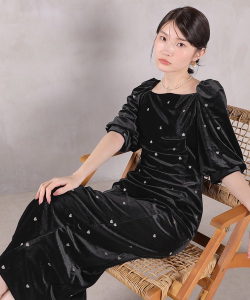 Kana（カナ）の「ハート刺繍 ベロア ウエストタック デザイン ワンピース ドレス 結婚式 お呼ばれ オケージョン デイリー（ドレス・レディース・ブラウン/ブラック・M）」の8枚目の写真