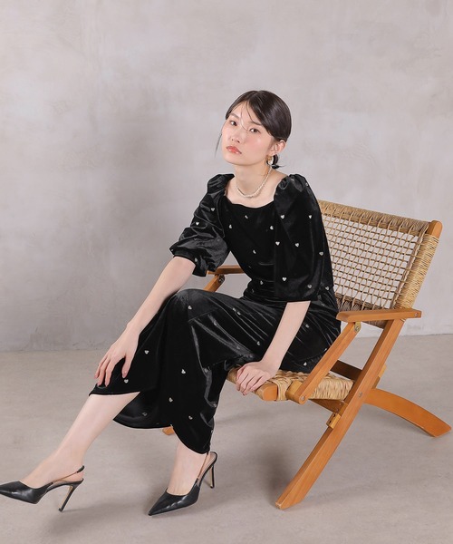 Kana（カナ）の「ハート刺繍 ベロア ウエストタック デザイン ワンピース ドレス 結婚式 お呼ばれ オケージョン デイリー（ドレス・レディース・ブラウン/ブラック・M）」の11枚目の写真