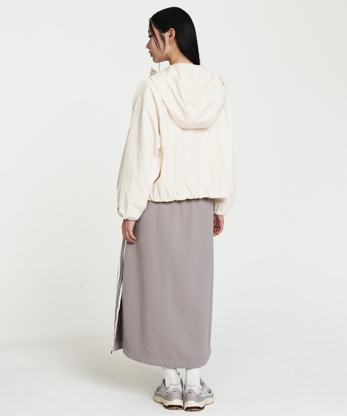 JORDAN BRAND(ジョーダンブランド)の「《セットアップ対応商品》ジョーダン フライト フリース ウィメンズスカート / Jordan Flight Fleece Women's Skirt IF1033-016 Enigma Stone(スカート・レディース・グレー系その他2・M/S/XS/L/XL)」の8枚目の写真