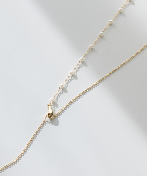 Andemiu（アンデミュウ）の「アシメパールY字ネックレス639531（ネックレス・レディース・シルバー/ゴールド・FREE）」の3枚目の写真