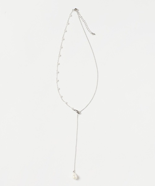 Andemiu（アンデミュウ）の「アシメパールY字ネックレス639531（ネックレス・レディース・シルバー/ゴールド・FREE）」の13枚目の写真