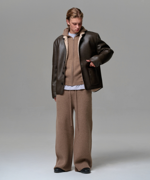 ERA（エラ）の「MEN CASHMERE BLEND ZIP KNIT HOODIE - NEUTRAL BROWN（パーカー・メンズ・ブラウン・OS）」の6枚目の写真