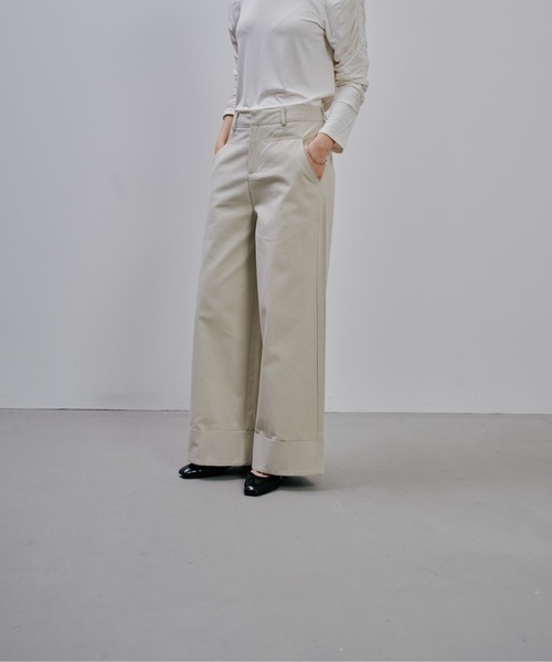 Julep(ジュレップ)の「chino Wide Pants(チノパンツ・レディース・アイボリー/ベージュ/ブラック・SMALL/MEDIUM)」の9枚目の写真