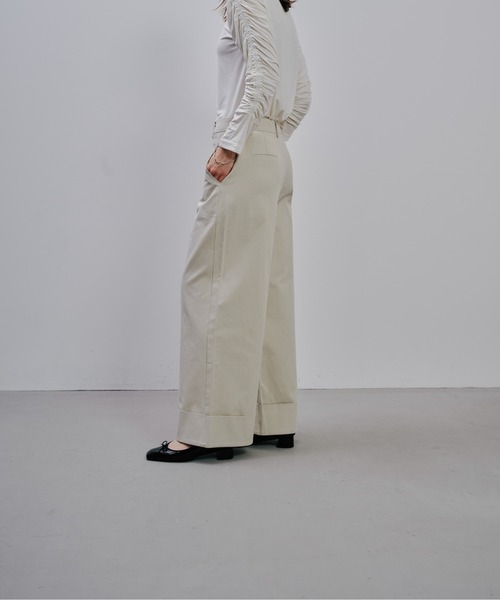 Julep(ジュレップ)の「chino Wide Pants(チノパンツ・レディース・アイボリー/ベージュ/ブラック・SMALL/MEDIUM)」の10枚目の写真