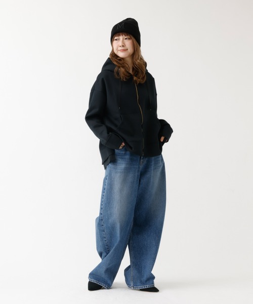 DESIGNWORKS(デザインワークス)の「【追加】【セットアップ対応】ダブルエアーフリルジップパーカー(カーディガン/ボレロ・レディース・ブラック・フリー)」の6枚目の写真
