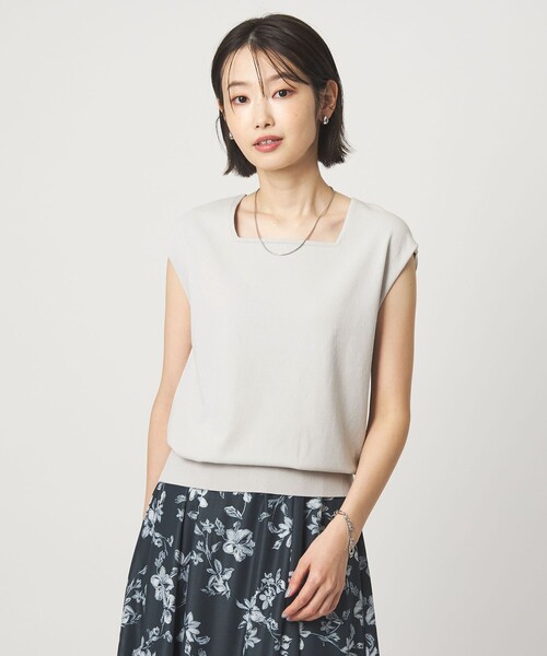 green label relaxing(グリーンレーベルリラクシング)の「HIYOKE スクエアネック フレンチスリーブ ニット(ニット/セーター・レディース・ホワイト/ライトグレー/ダークブラウン/レッド/ネイビー・FREE)」の18枚目の写真