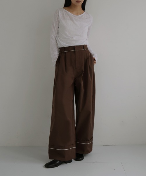 hellam（へラム）の「パイピングツイルワイドパンツ（その他パンツ・レディース・ブラック/ブラウン/ベージュ・FREE）」の2枚目の写真