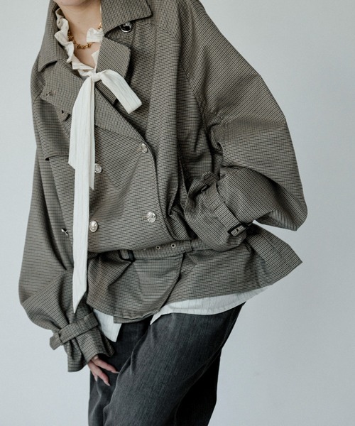 Ezick（エジック）の「Midi trench coat メタルボタンミディトレンチコート（トレンチコート・レディース・グレー/ブラウン系・FREE）」の2枚目の写真