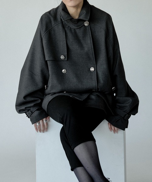 Ezick（エジック）の「Midi trench coat メタルボタンミディトレンチコート（トレンチコート・レディース・グレー/ブラウン系・FREE）」の4枚目の写真