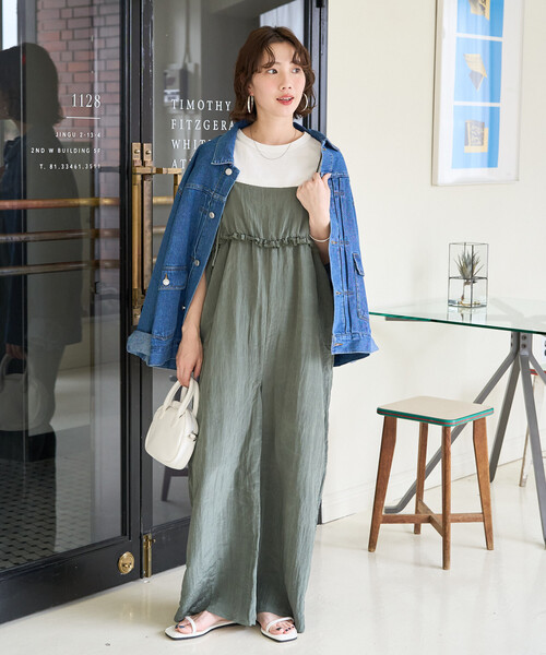 FREAK'S STORE（フリークスストア）の「限定展開　ワッシャー加工 フリル ボリューム サロペット（サロペット/オーバーオール・レディース・ブラウン/オリーブ/ブラック/ネイビー/イエロー・MEDIUM/SMALL）」の3枚目の写真