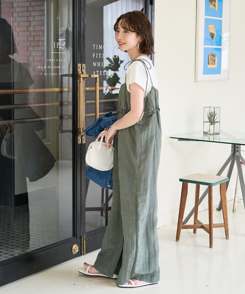 FREAK'S STORE（フリークスストア）の「限定展開　ワッシャー加工 フリル ボリューム サロペット（サロペット/オーバーオール・レディース・ブラウン/オリーブ/ブラック/ネイビー/イエロー・MEDIUM/SMALL）」の17枚目の写真