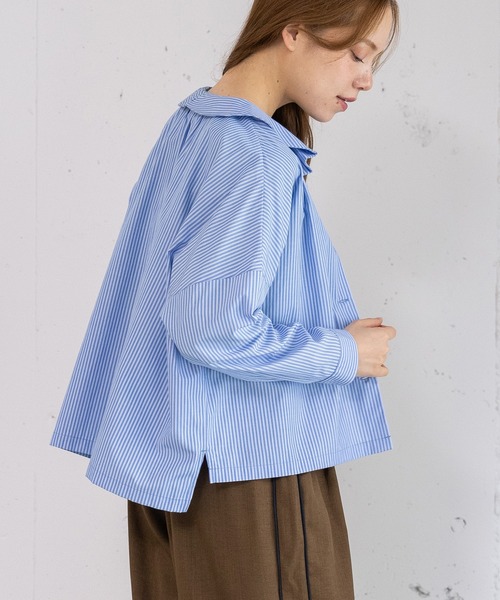 POU DOU DOU（プードゥドゥ）の「タック衿ボックスシャツ（シャツ/ブラウス・レディース・オフホワイト/ブルー/ブラック・3）」の9枚目の写真