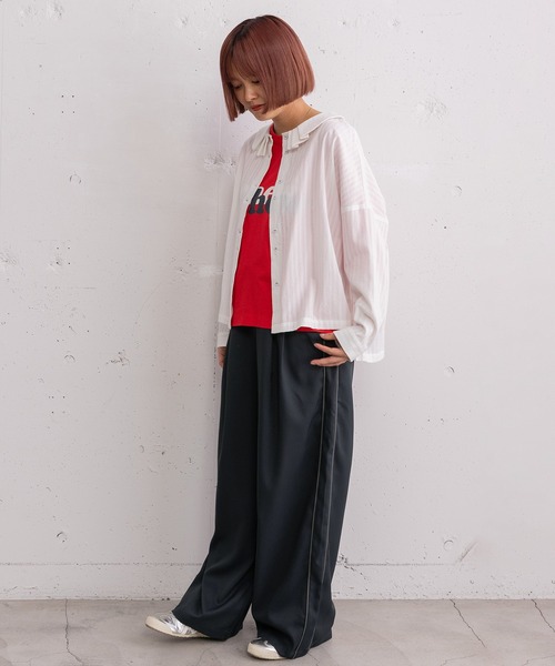 POU DOU DOU（プードゥドゥ）の「タック衿ボックスシャツ（シャツ/ブラウス・レディース・オフホワイト/ブルー/ブラック・3）」の11枚目の写真