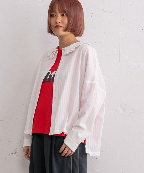 POU DOU DOU（プードゥドゥ）の「タック衿ボックスシャツ（シャツ/ブラウス・レディース・オフホワイト/ブルー/ブラック・3）」の15枚目の写真