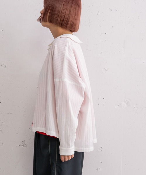 POU DOU DOU（プードゥドゥ）の「タック衿ボックスシャツ（シャツ/ブラウス・レディース・オフホワイト/ブルー/ブラック・3）」の16枚目の写真