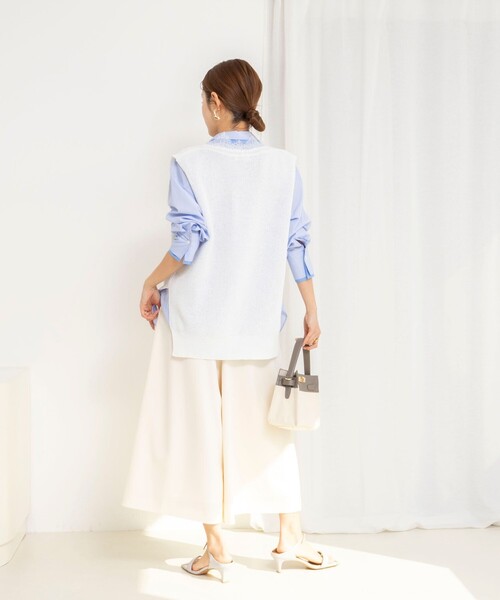 NOLLEY’S(ノーリーズ)の「《手洗い可能》Vネックレースジレ(ベスト・レディース・ベージュ/ブラック/オフホワイト・38)」の16枚目の写真