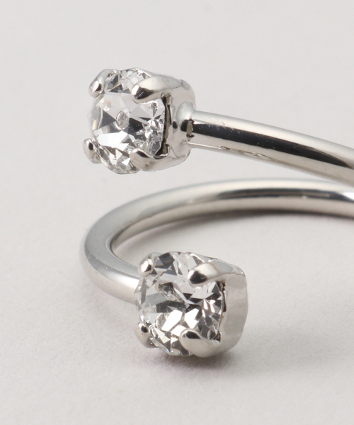 JUSTINE CLENQUET(ジュスティーヌクランケ)の「【JUSTINE CLENQUET/ジャスティーヌ クランケ】 JUNO MID RING(ネックレス・レディース・シルバー・FREE)」の2枚目の写真