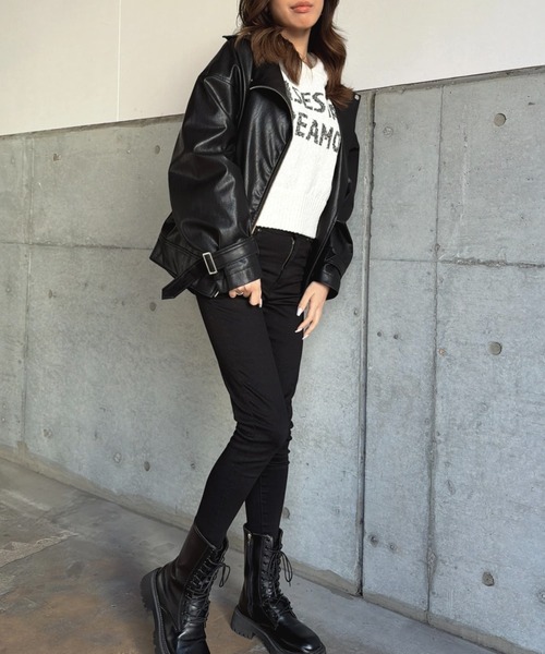 EGOIST(エゴイスト)の「ロゴフード短丈ニットトップス(ニット/セーター・レディース・ブラック/ホワイト/ベージュ・FREE)」の17枚目の写真