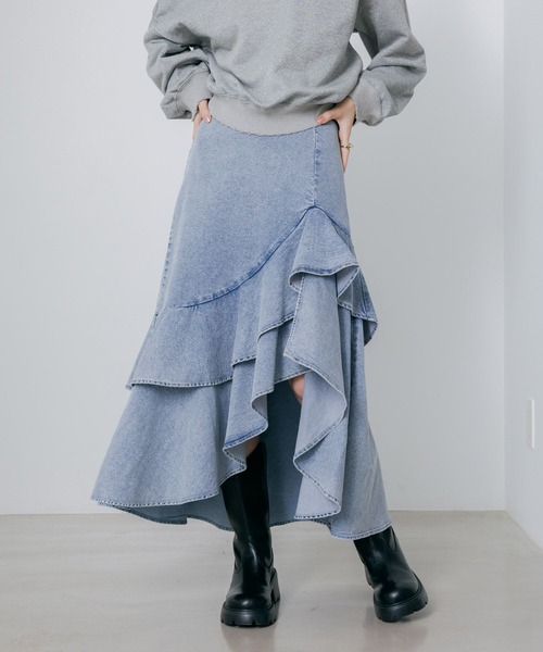 Heather（ヘザー）の「デニムフリルロングスカート　653942（デニムスカート・レディース・グレー/ブルー系その他/ライトブルー・M/S）」の4枚目の写真