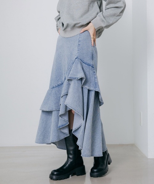 Heather（ヘザー）の「デニムフリルロングスカート　653942（デニムスカート・レディース・グレー/ブルー系その他/ライトブルー・M/S）」の5枚目の写真