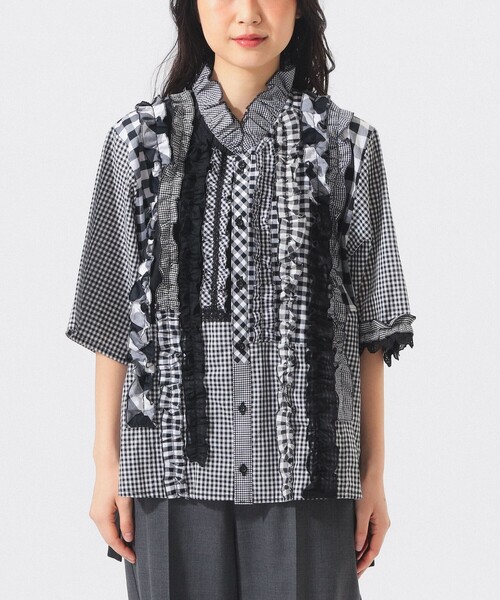 TORI-TO(トリト)の「【別注】TORI-TO / ギンガム フリル シャツ(シャツ/ブラウス・レディース・ブラック/ブルー・ONE SIZE)」の4枚目の写真