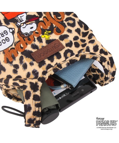 OUTDOOR PRODUCTS（アウトドアプロダクツ）の「ミニショルダー ポリエステル　PEANUTSコレクション スヌーピー（ショルダーバッグ・レディース・ライトグレー/ベージュ系その他/レオパード/ブラック・FREE）」の16枚目の写真