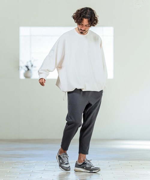 Magine(マージン)の「mp14662- Textured Poly Knit Stretch Easy Tapered Pants イージーテーパードパンツ(MGN-261-035)(その他パンツ・メンズ・ライトグレー/チャコール/ブラック・46/44/48)」の13枚目の写真