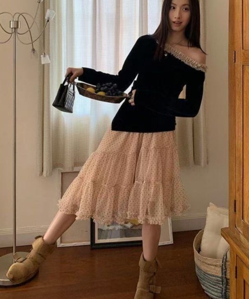 DIAVEL（ディアベル）の「【春コーデ】ドットチュールティアードスカート / Dot Tulle Tiered Skirt（スカート・レディース・ベージュ/グレー/ブラック・M）」の13枚目の写真