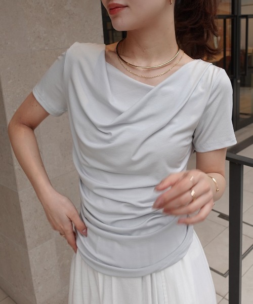CORNERS(コーナーズ)の「【接触冷感】ドレープ半袖Tシャツ(Tシャツ/カットソー・レディース・ブルー/ピンク/ホワイト/ブラック/ライトグリーン・M/L)」の6枚目の写真