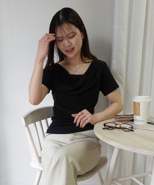CORNERS(コーナーズ)の「【接触冷感】ドレープ半袖Tシャツ(Tシャツ/カットソー・レディース・ブルー/ピンク/ホワイト/ブラック/ライトグリーン・M/L)」の16枚目の写真