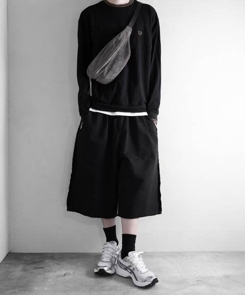 RUUBON(ルーボン)の「【RUUBON】cutoff sweat half pants / カットオフスウェットハーフパンツ(スウェットパンツ・メンズ・グレー/ブラック・S/L/M)」の14枚目の写真