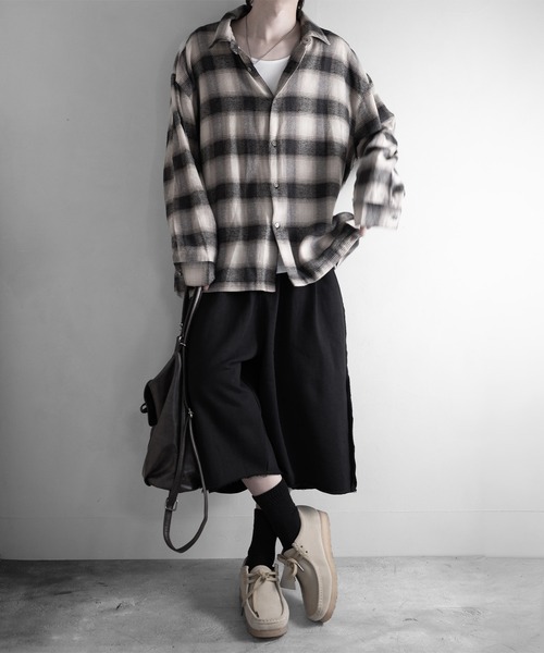 RUUBON(ルーボン)の「【RUUBON】cutoff sweat half pants / カットオフスウェットハーフパンツ(スウェットパンツ・メンズ・グレー/ブラック・S/L/M)」の20枚目の写真