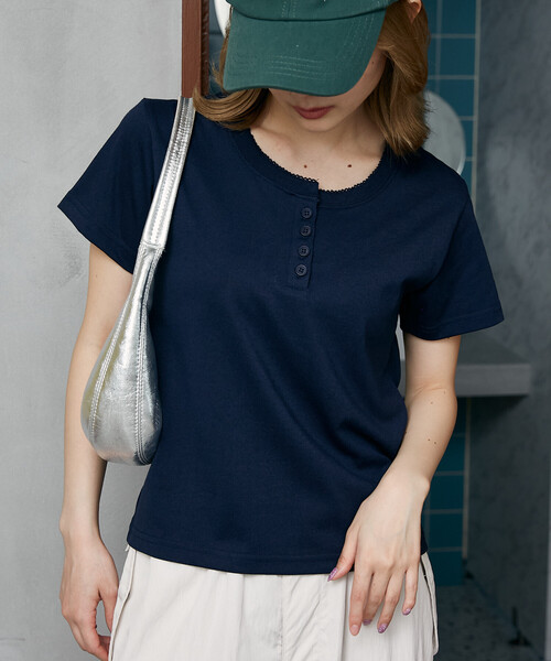 PUBLUX(パブリュクス)の「PUBLUX/パブリュクス ピコレース ヘンリーネック Tシャツ 限定展開(Tシャツ/カットソー・レディース・チャコールグレー/ネイビー/ブラウン/ライトグレー・フリ-)」の19枚目の写真