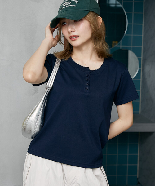 PUBLUX(パブリュクス)の「PUBLUX/パブリュクス ピコレース ヘンリーネック Tシャツ 限定展開(Tシャツ/カットソー・レディース・チャコールグレー/ネイビー/ブラウン/ライトグレー・フリ-)」の14枚目の写真