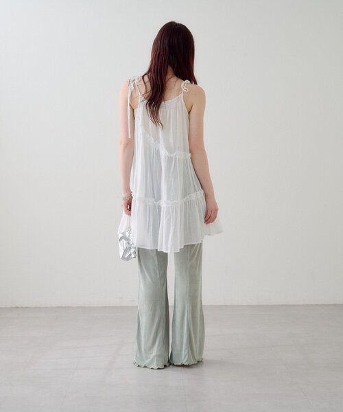 Kastane（カスタネ）の「【-5キロ見え/伸縮性◎/ラク盛れ】B シアーリブフレアパンツ（その他パンツ・レディース・ブラック/サックスブルー/アイボリー・MEDIUM/SMALL）」の20枚目の写真