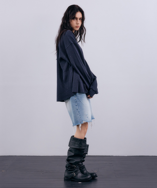 NUAKLE(ヌアクル)の「(w) ミストペインティングワッフルTシャツ_ネイビー(Tシャツ/カットソー・レディース・その他・1/2)」の2枚目の写真