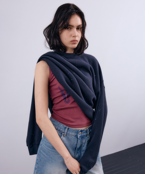 NUAKLE(ヌアクル)の「(w) ミストペインティングワッフルTシャツ_ネイビー(Tシャツ/カットソー・レディース・その他・1/2)」の5枚目の写真