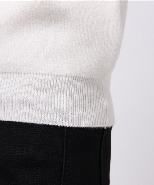 OUTLET（アウトレット）の「【WHO'S WHO gallery】SVカシミヤ袖バルーンニット（ニット/セーター・レディース・レッド/グレー/オフホワイト・FREE）」の10枚目の写真