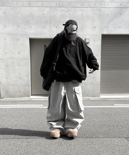 YACA（ヤーカ）の「Brushed Long Sleeve T-shirt/ブラッシュドロングスリーブTシャツ【unisex item】（Tシャツ/カットソー・レディース・ブラック/ホワイト・FREE）」の4枚目の写真