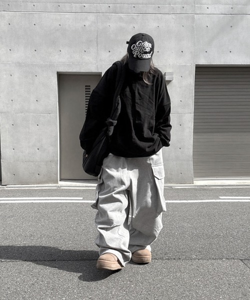 YACA（ヤーカ）の「Brushed Long Sleeve T-shirt/ブラッシュドロングスリーブTシャツ【unisex item】（Tシャツ/カットソー・レディース・ブラック/ホワイト・FREE）」の5枚目の写真