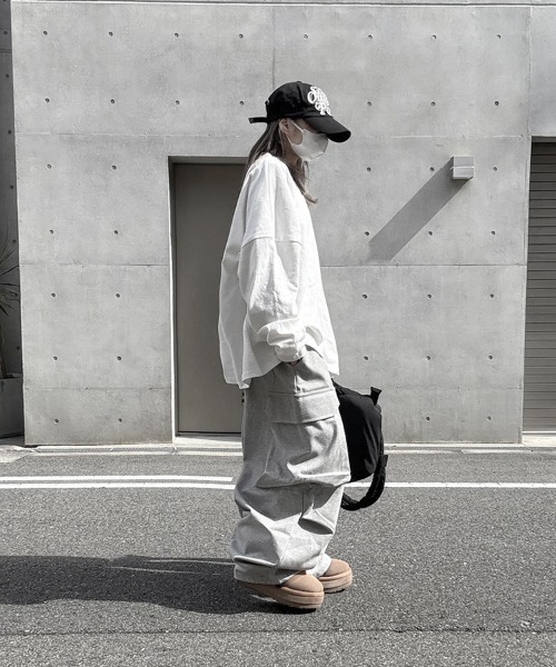 YACA（ヤーカ）の「Brushed Long Sleeve T-shirt/ブラッシュドロングスリーブTシャツ【unisex item】（Tシャツ/カットソー・レディース・ブラック/ホワイト・FREE）」の12枚目の写真