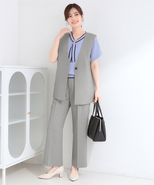 SHOO・LA・RUE(シューラルー)の「【セットアップ可/洗濯後しわになりにくい/S-LL】シンプルで合わせやすい ノーカラージレ(ベスト・レディース・ナチュラル/ネイビー/グレー・01/02/03/04)」の5枚目の写真